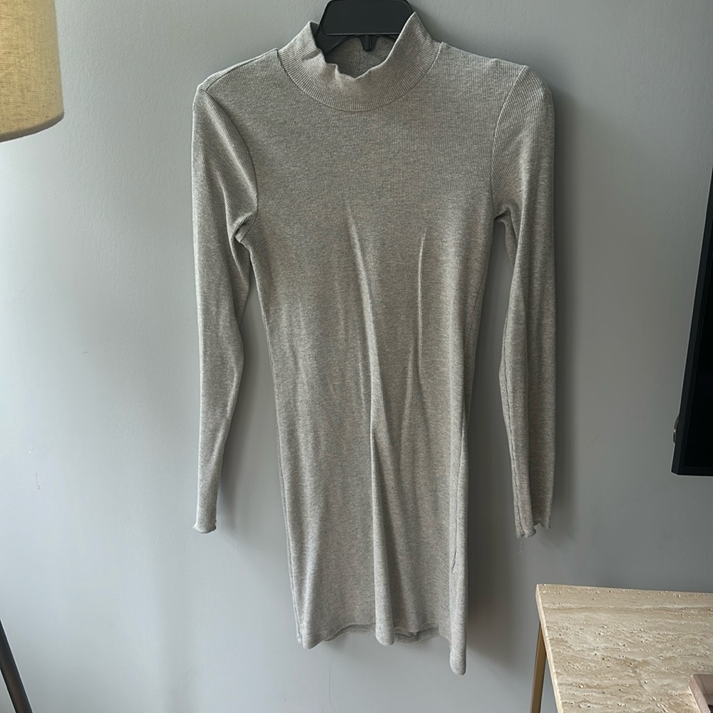 A&F Grey Bodycon Dress - Small